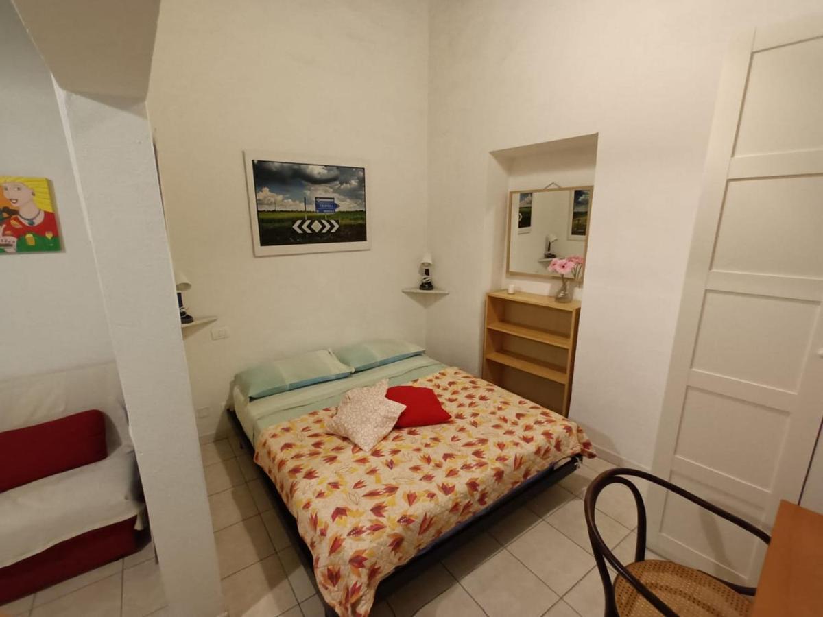 Sea Time Apartment Livorno Bagian luar foto