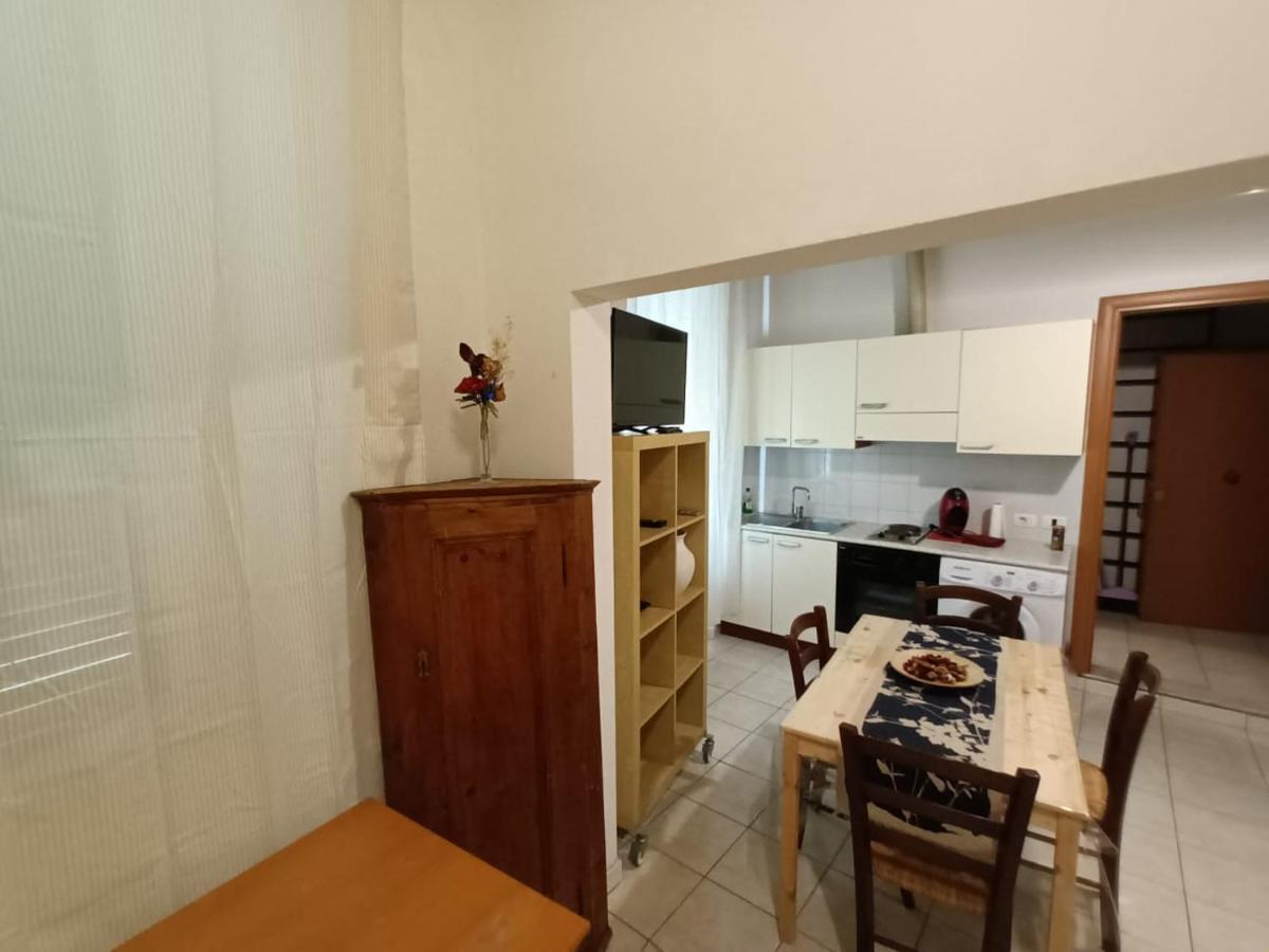 Sea Time Apartment Livorno Bagian luar foto